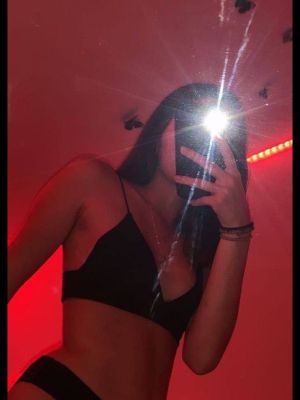 Лариса, 8 964 471-36-46